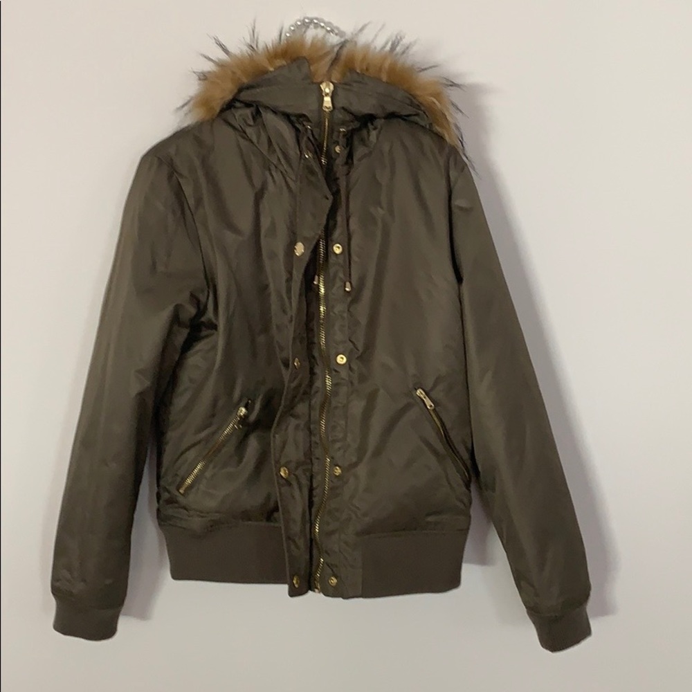 GUESS Puffer Jacket - Picture 3 of 4